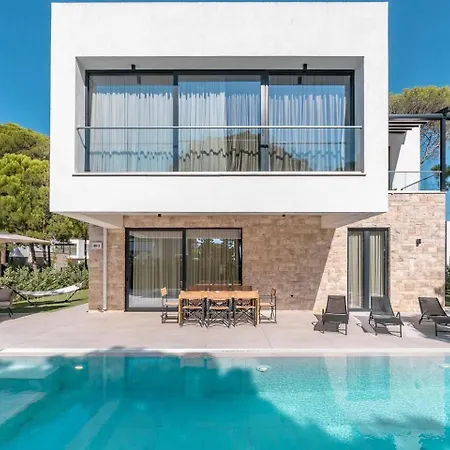 호텔 Luxury 4 Bedroom W Pool Plazhi San Pietro